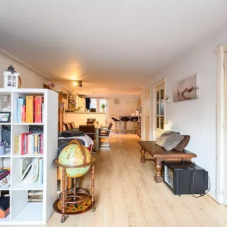 Morspoort Mansion In Historic Center Of