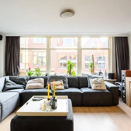 Morspoort Mansion In Historic Center Of Apartment Leiden