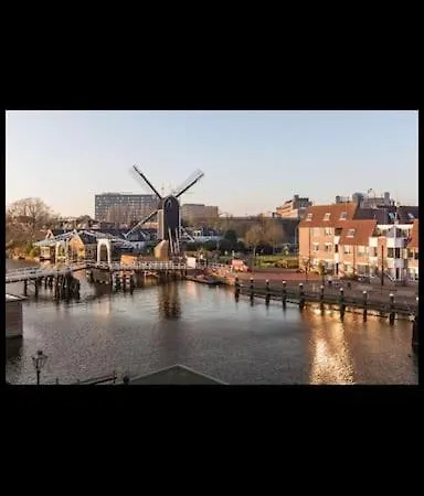 Apartment Morspoort Mansion In Historic Center Of Leiden