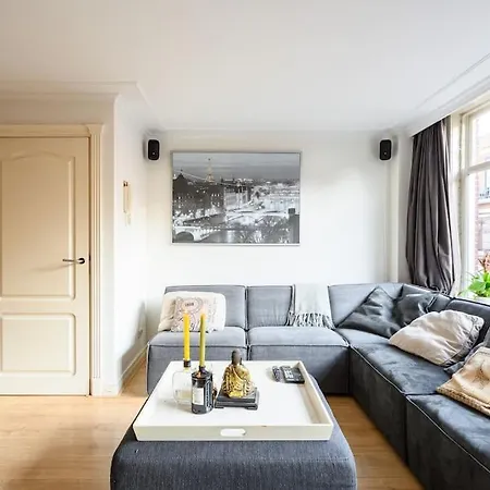 Morspoort Mansion In Historic Center Of Apartment